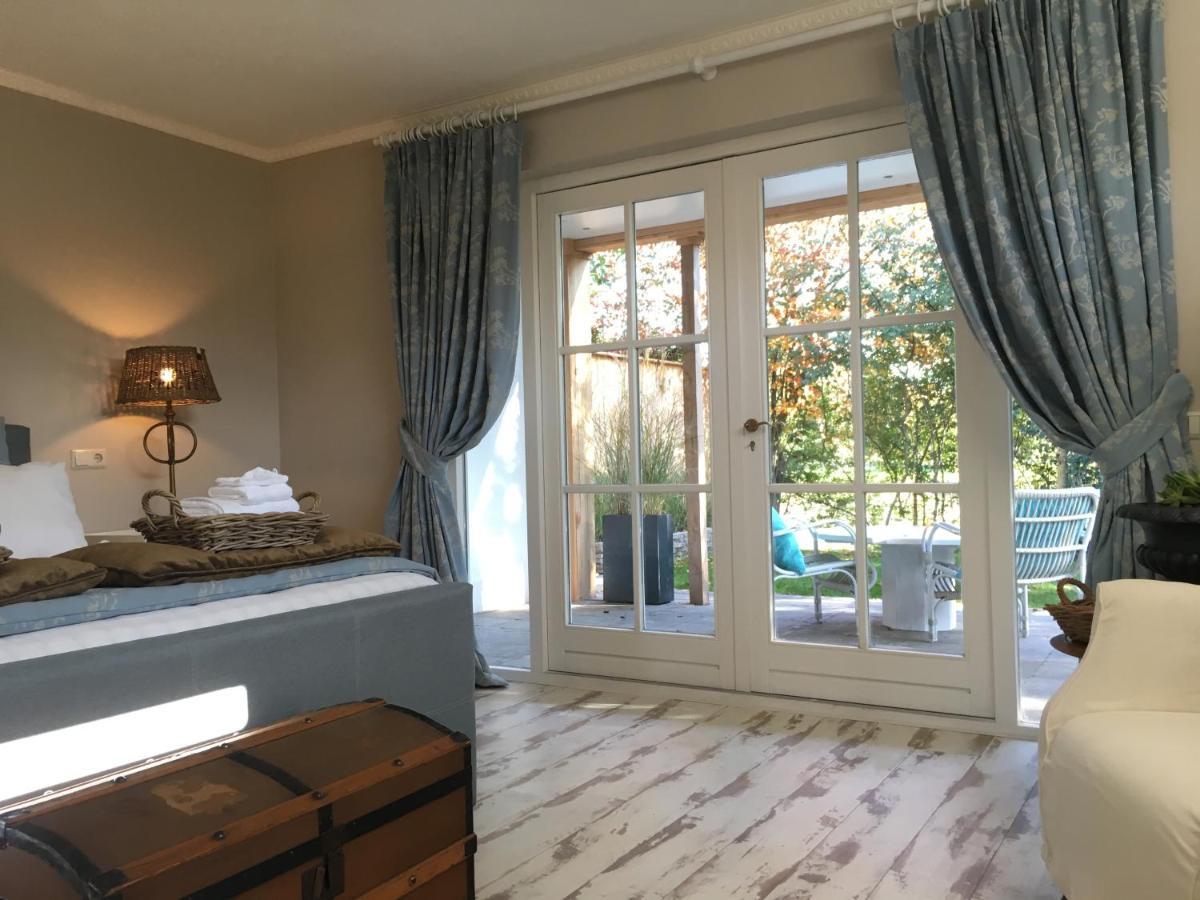 De Vijverkamer-----Prive Diner Op De Kamer Mogelijk!! Hoogeveen Kültér fotó