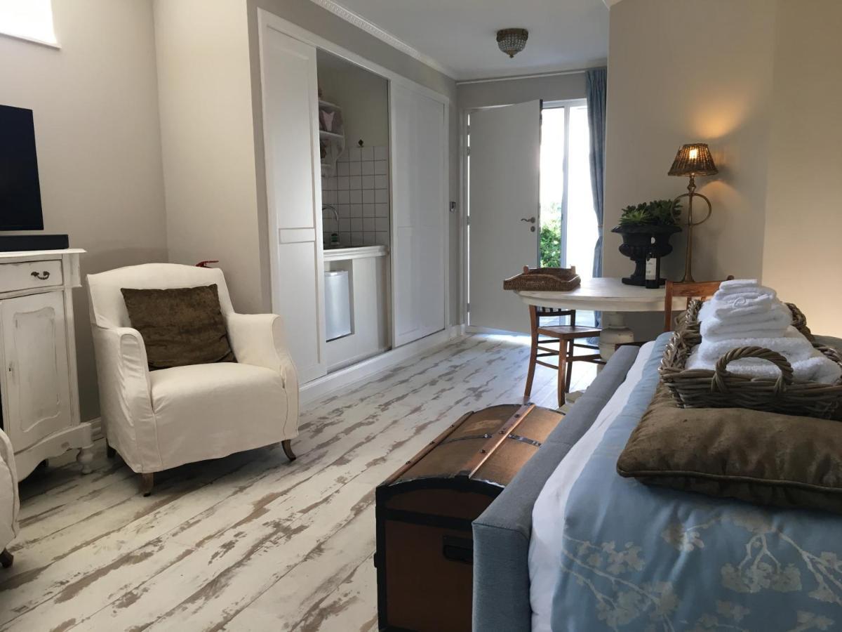 De Vijverkamer-----Prive Diner Op De Kamer Mogelijk!! Hoogeveen Kültér fotó