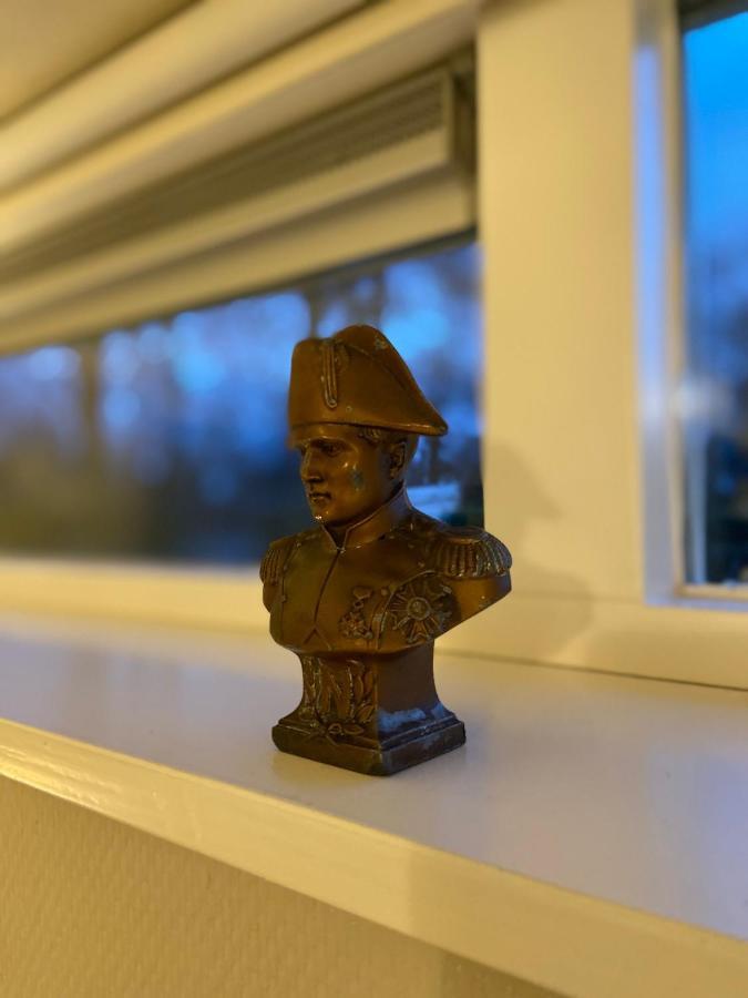 De Vijverkamer-----Prive Diner Op De Kamer Mogelijk!! Hoogeveen Kültér fotó